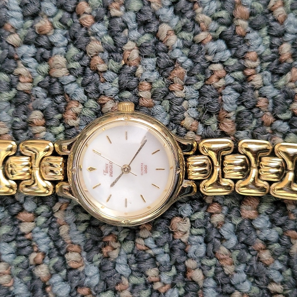 Timex women's indiglo Watch